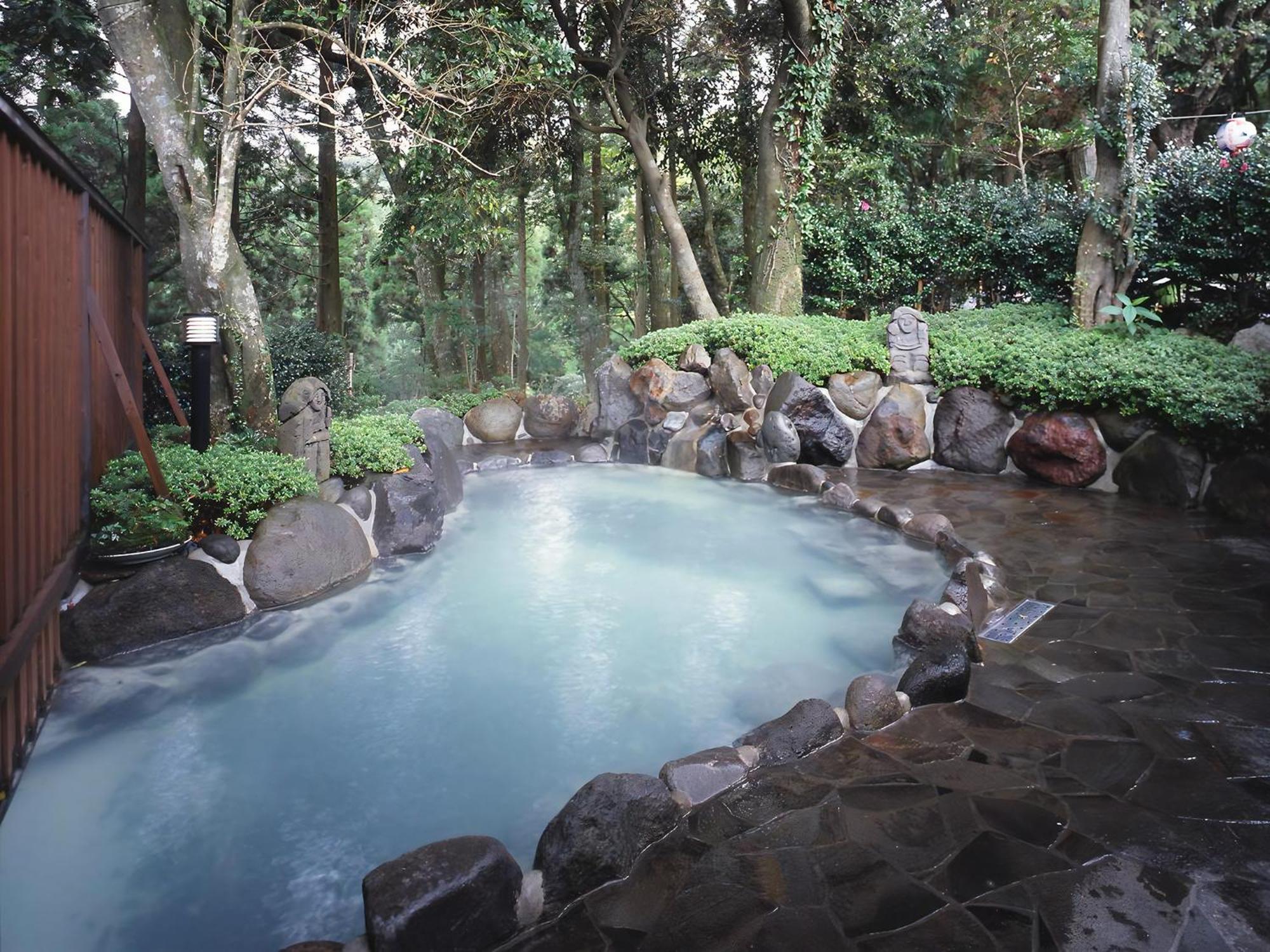 Hotel Kirishima Castle Buitenkant foto
