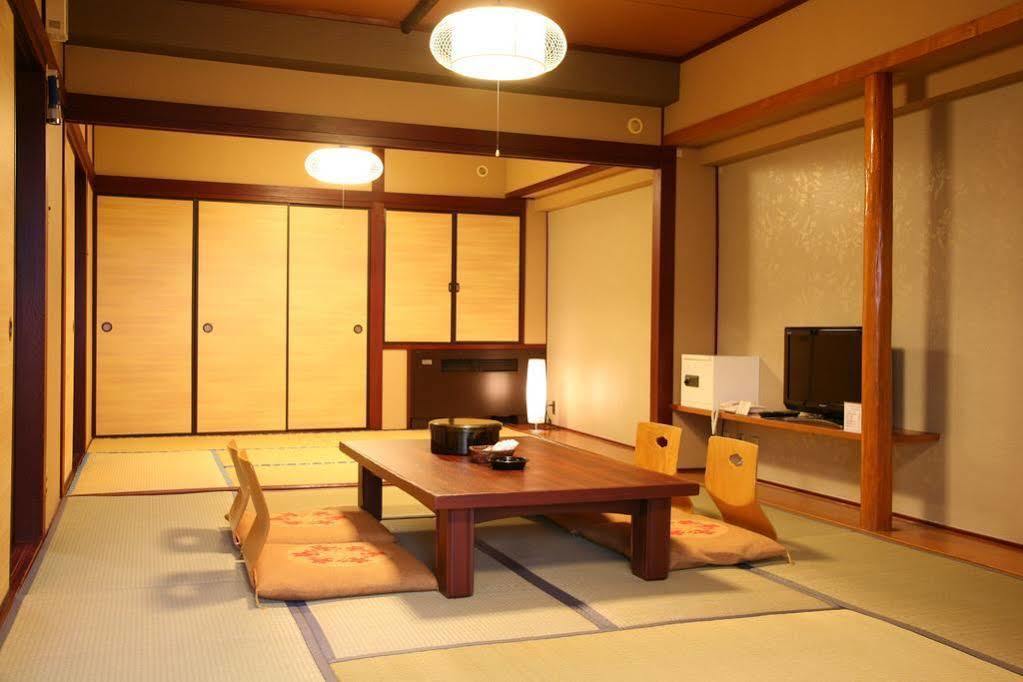 Hotel Kirishima Castle Buitenkant foto